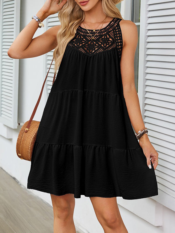 Abito a trapezio plissettato in tinta unita con cucitura divisa e scollatura rotonda minidress