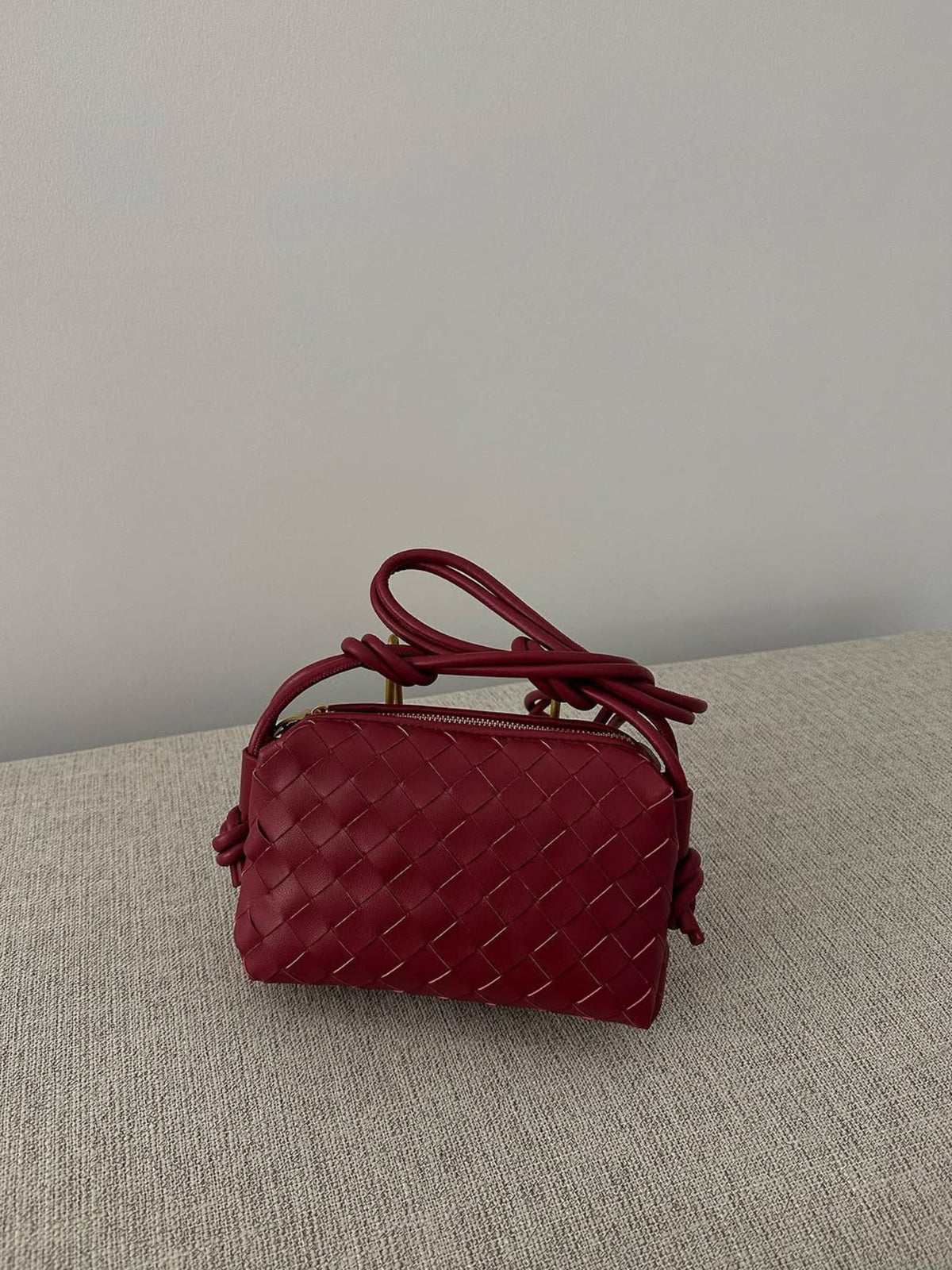 Janna | Borsa a tracolla compatta intrecciata per ogni giorno