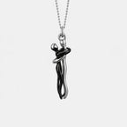 Collana L’Abbraccio d’Amore – Simbolo di Connessione e Amore